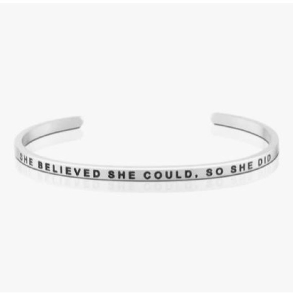 Brand new mantrabrand silver She believed she could so she did bracelet